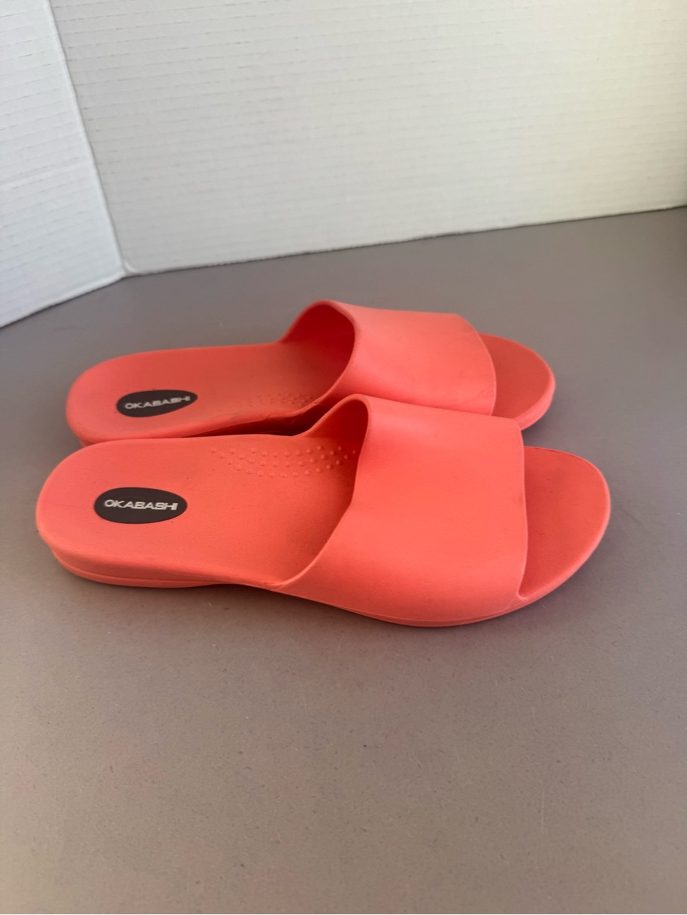 Okabashi Women’s Coral Slide Sandals - Bright Coral Pink